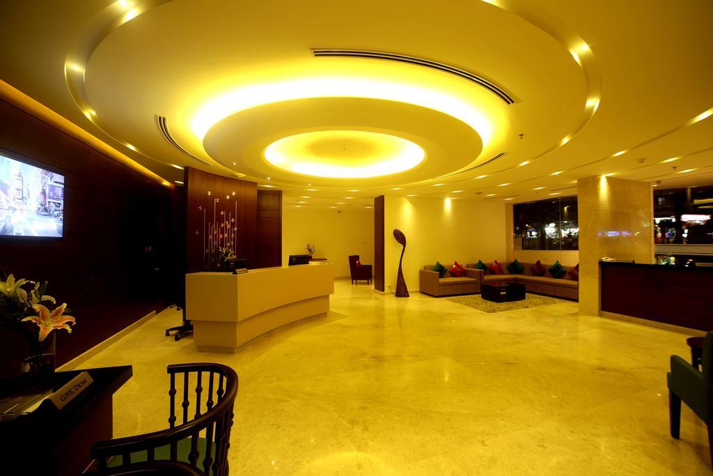 Готель Olive Downtown Kochi Екстер'єр фото