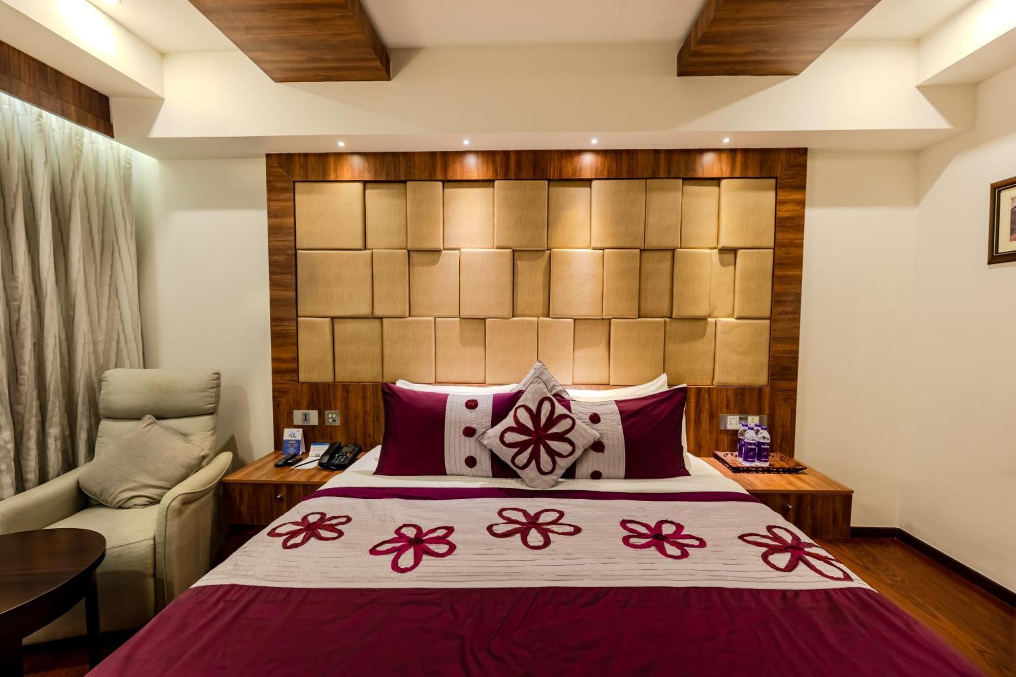 Готель Olive Downtown Kochi Екстер'єр фото