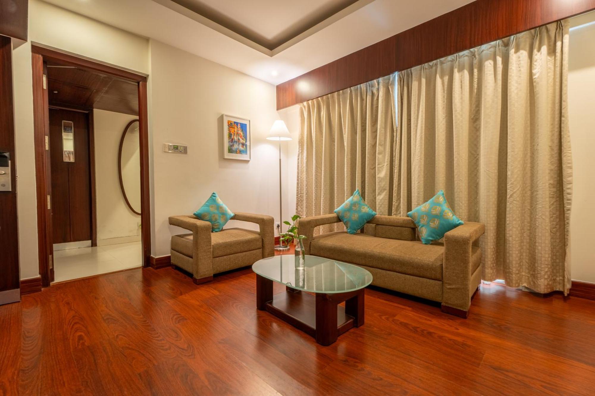 Готель Olive Downtown Kochi Екстер'єр фото