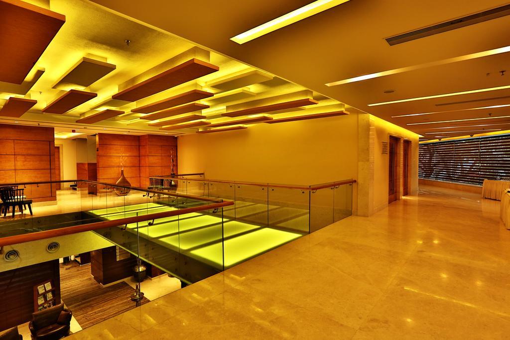 Готель Olive Downtown Kochi Екстер'єр фото
